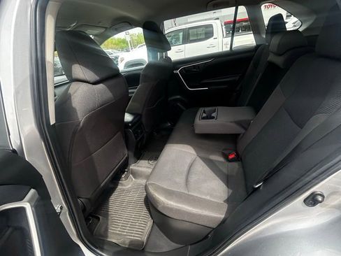 Used 2025 Toyota RAV4 LE AWD/4WD image 11