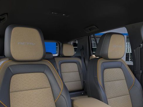 New 2026 Chevrolet Equinox ACTIV w/ Convenience Package III image 24