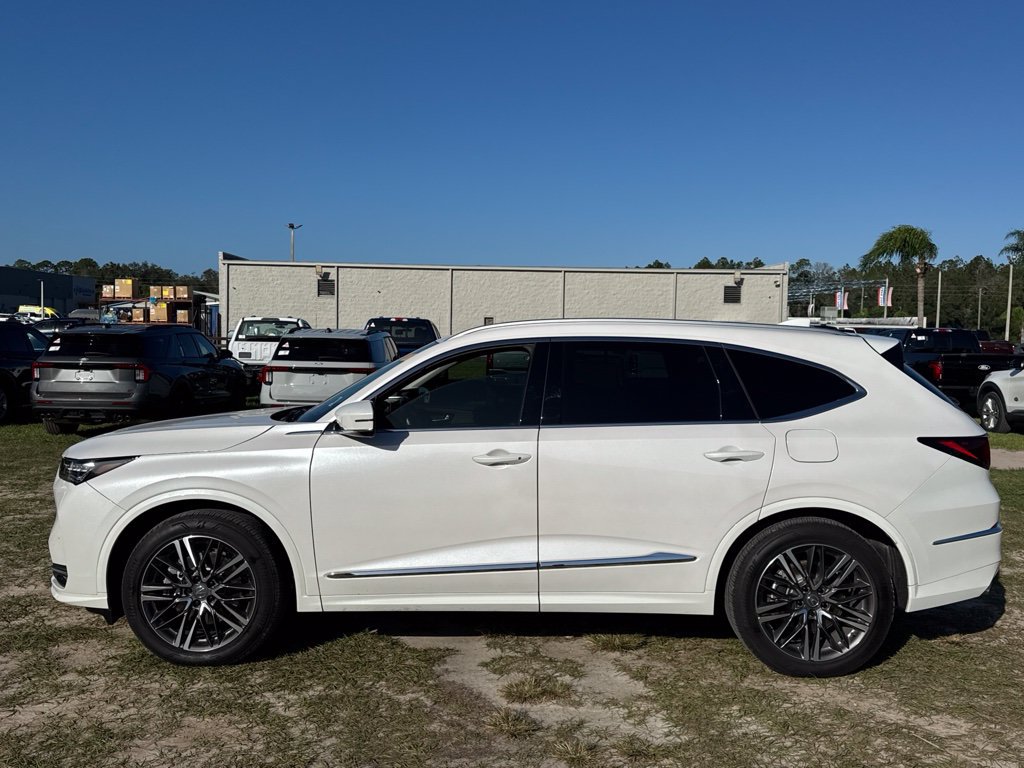 Used 2025 Acura MDX w/ Advance Package AWD/4WD image 2
