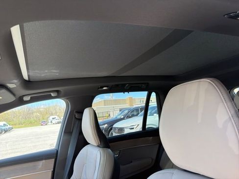 New 2026 Volvo XC90 T8 Ultra w/ Protection Package Premier AWD/4WD image 16