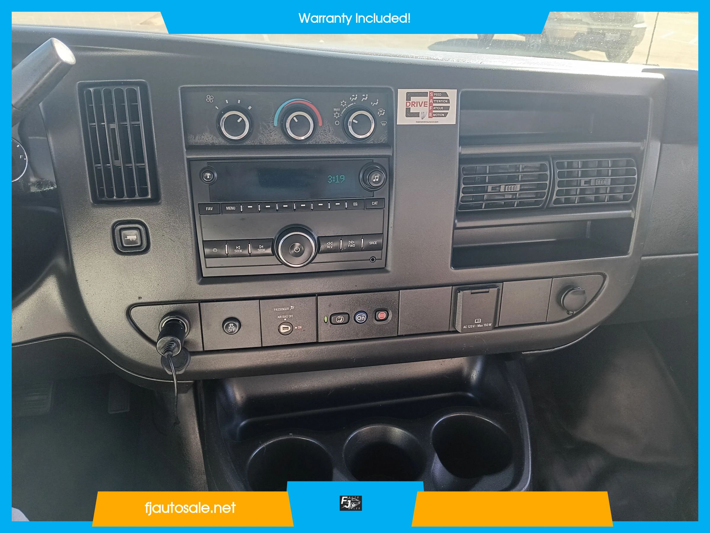 Used 2018 Chevrolet Express 3500 w/ Chrome Appearance Package RWD image 17