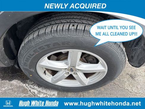 Used 2016 Ford Explorer XLT w/ Equipment Group 202A image 6