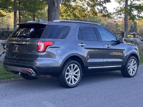 Used 2016 Ford Explorer Limited image 14