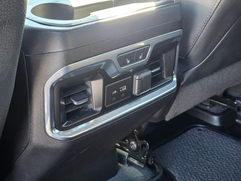 Used 2021 GMC Sierra 3500 Denali w/ Denali Black Diamond Edition image 28