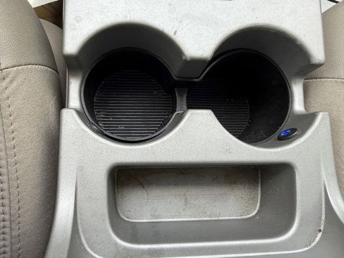Used 2009 Ford Escape XLT FWD image 36