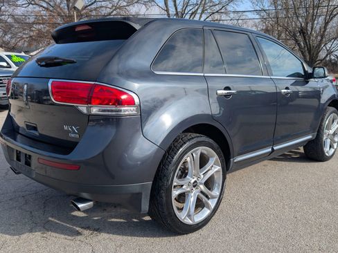 Used 2013 Lincoln MKX AWD image 7