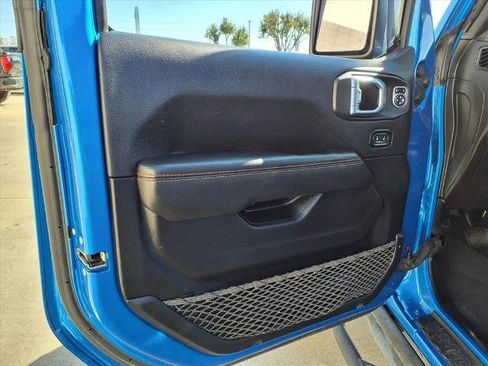 Used 2022 Jeep Gladiator Mojave w/ Safety Group image 20