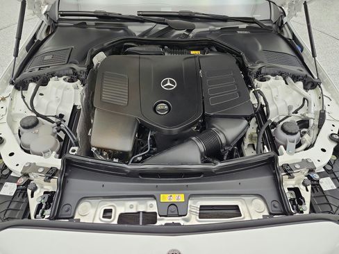 Used 2024 Mercedes-Benz C 300 Sedan image 17