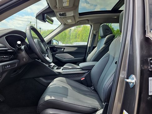 Certified 2026 Acura MDX SH-AWD image 15