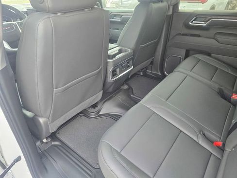 New 2026 GMC Sierra 1500 SLT image 11