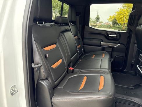 Used 2021 GMC Sierra 1500 AT4 w/ AT4 Value Package image 16