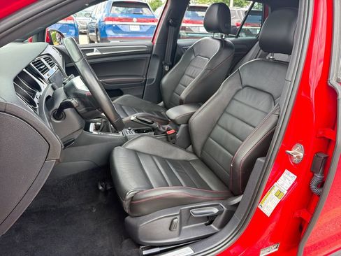 Certified 2020 Volkswagen GTI SE FWD image 7