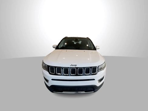 Used 2018 Jeep Compass Limited image 3