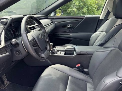 Used 2019 Lexus ES 350 w/ Premium Package FWD image 8