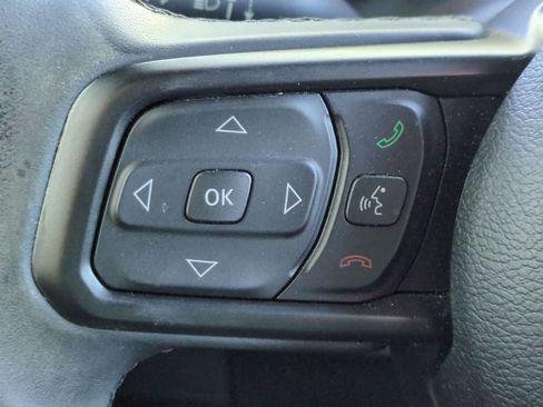 Used 2022 Jeep Wrangler Sport AWD/4WD image 23
