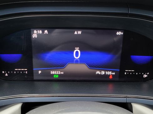 Used 2022 Volkswagen Taos SE w/ Panoramic Sunroof Package image 22