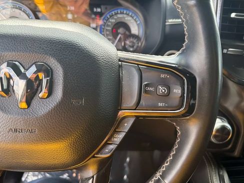 Used 2022 RAM 1500 Limited w/ Body Color Bumper Group AWD/4WD image 26