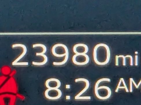 Used 2024 Audi Q8 e-tron Premium Plus w/ Premium Plus Package image 11