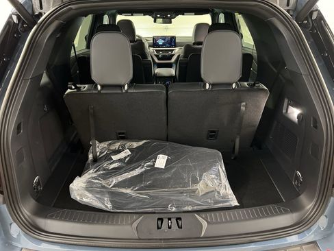 New 2026 Ford Explorer ST-Line image 35