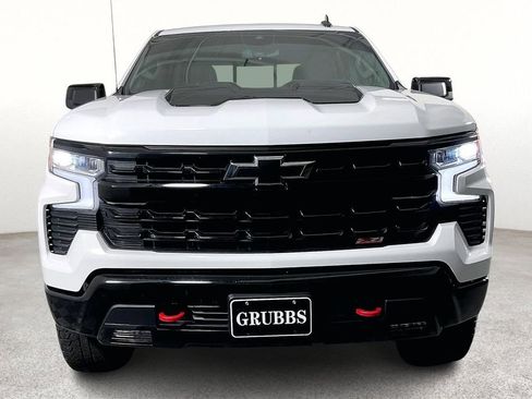 Used 2025 Chevrolet Silverado 1500 LT Trail Boss w/ Convenience Package II AWD/4WD image 5
