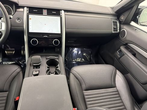 Used 2023 Land Rover Discovery S R-Dynamic AWD/4WD image 26