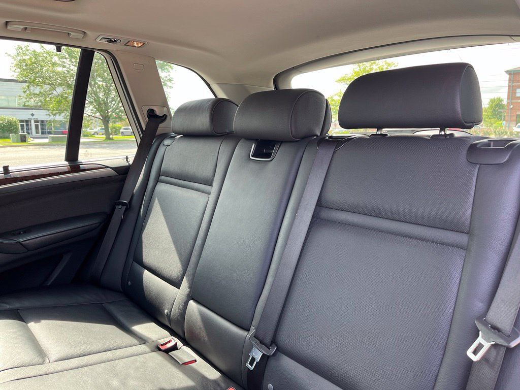 Used 2012 BMW X5 xDrive35i AWD/4WD image 23