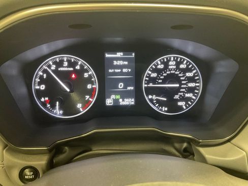 Used 2022 Subaru Outback Limited AWD/4WD image 2