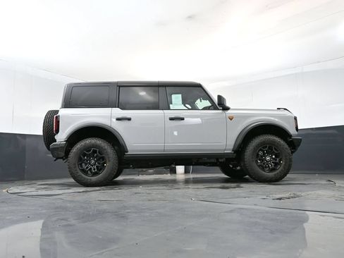 New 2026 Ford Bronco Badlands AWD/4WD image 17