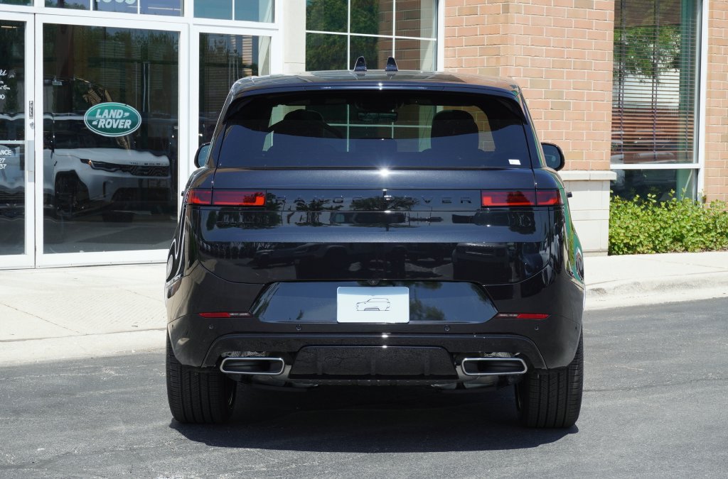 New 2026 Land Rover Range Rover Sport Dynamic SE AWD/4WD image 5