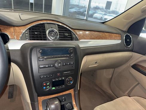 Used 2008 Buick Enclave CX w/ Driver Confidence Package image 24