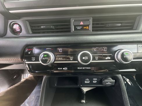 Used 2023 Honda Pilot Sport image 20