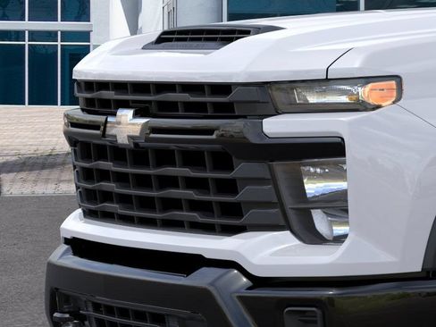 Used 2026 Chevrolet Silverado 3500 W/T AWD/4WD image 13