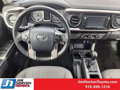 Used 2019 Toyota Tacoma SR5 image 27