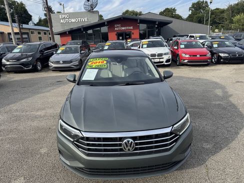 Used 2019 Volkswagen Jetta SEL FWD image 10