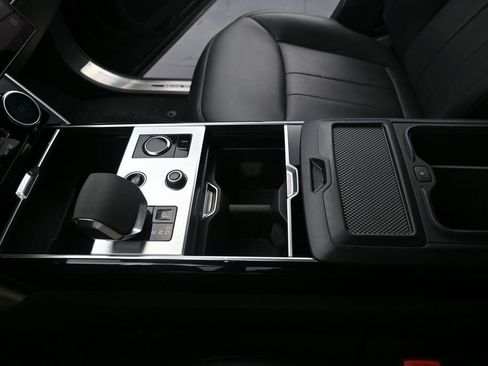 Used 2023 Land Rover Range Rover SE AWD/4WD image 29