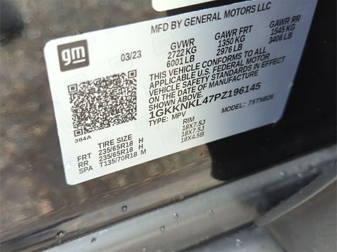 Certified 2023 GMC Acadia SLE w/ Driver Convenience Package image 32