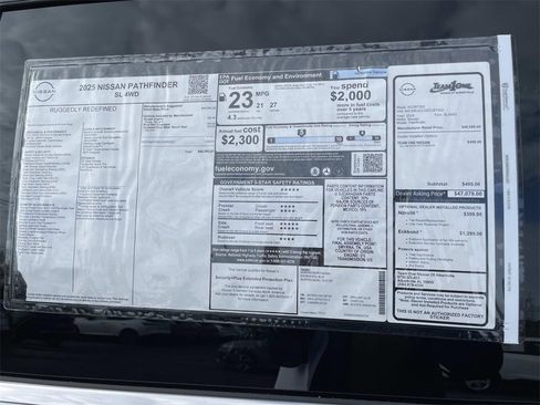New 2025 Nissan Pathfinder SL image 15