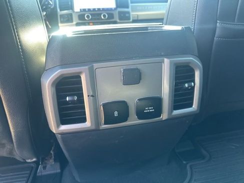 Used 2022 Ford F250 Lariat w/ FX4 Off-Road Package AWD/4WD image 20
