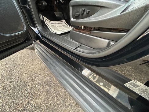 Used 2019 Chevrolet Tahoe 4WD image 36