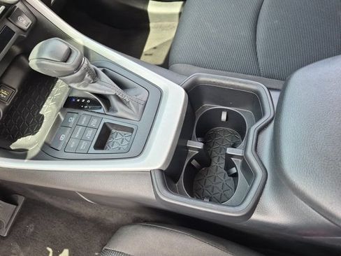Used 2025 Toyota RAV4 LE AWD/4WD image 23