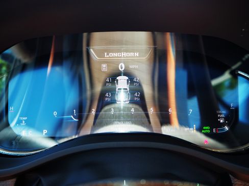 New 2025 RAM 1500 Limited image 31