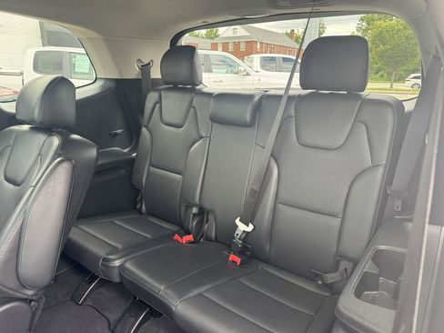 Used 2020 Kia Telluride S AWD/4WD image 16