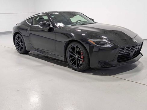 Used 2024 Nissan Z Performance w/ Floor Mat Package image 6