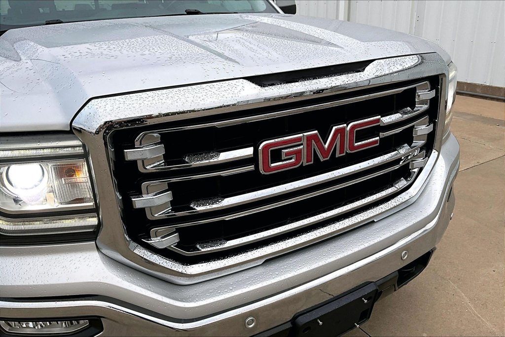 Used 2018 GMC Sierra 1500 SLT w/ Texas SLT Premium Package AWD/4WD image 34