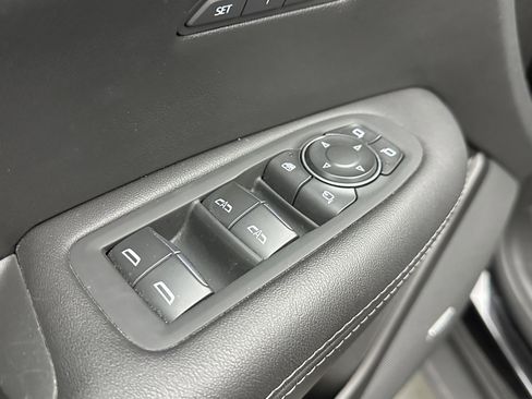 Used 2025 Cadillac XT5 Premium Luxury image 14