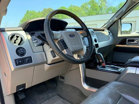 Used 2010 Ford F150 Platinum image 17