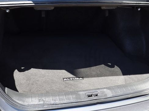 Used 2019 Nissan Altima 2.5 SL FWD image 25
