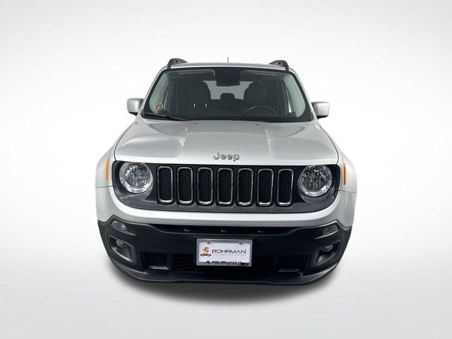 Used 2017 Jeep Renegade Latitude w/ Cold Weather Group AWD/4WD image 26