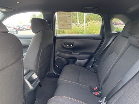 Used 2025 Honda HR-V Sport image 17