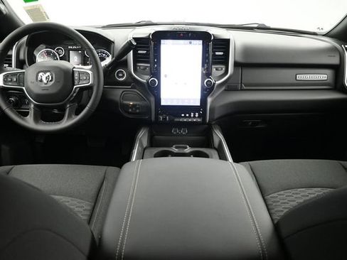 New 2026 RAM 2500 Big Horn AWD/4WD image 15